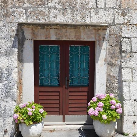 Castel Nonna Franka Διαμέρισμα Sutivan Εξωτερικό φωτογραφία