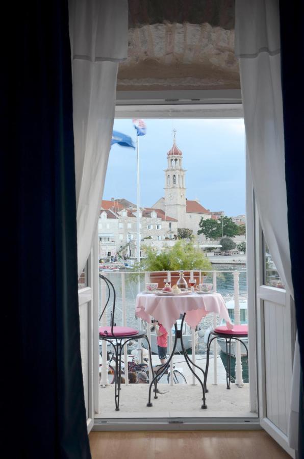 Castel Nonna Franka Διαμέρισμα Sutivan Εξωτερικό φωτογραφία