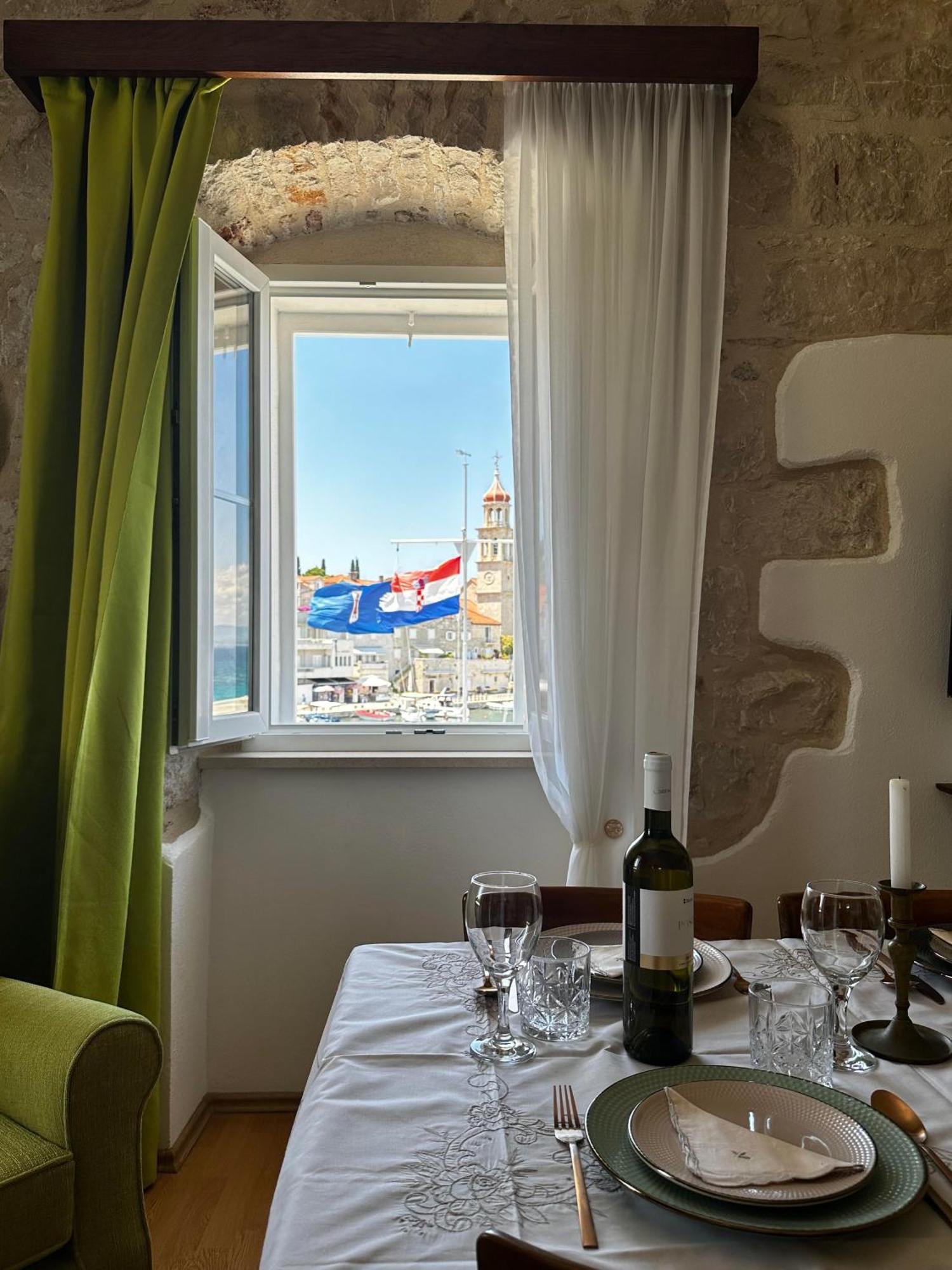 Castel Nonna Franka Διαμέρισμα Sutivan Εξωτερικό φωτογραφία
